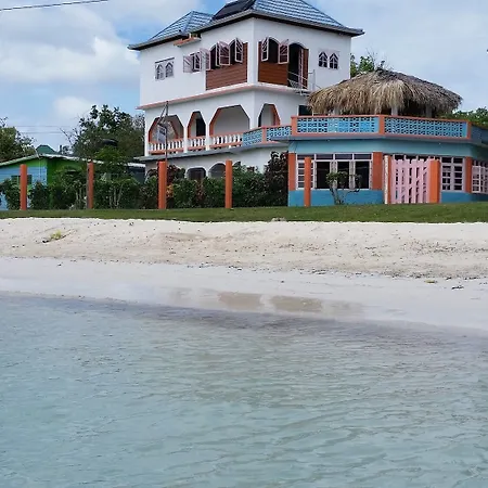 Richie'S On The Beach